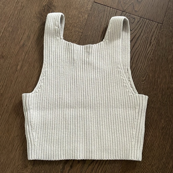 Wilfred Free Ribbed Knit Crop Top - Picture 2 of 2
